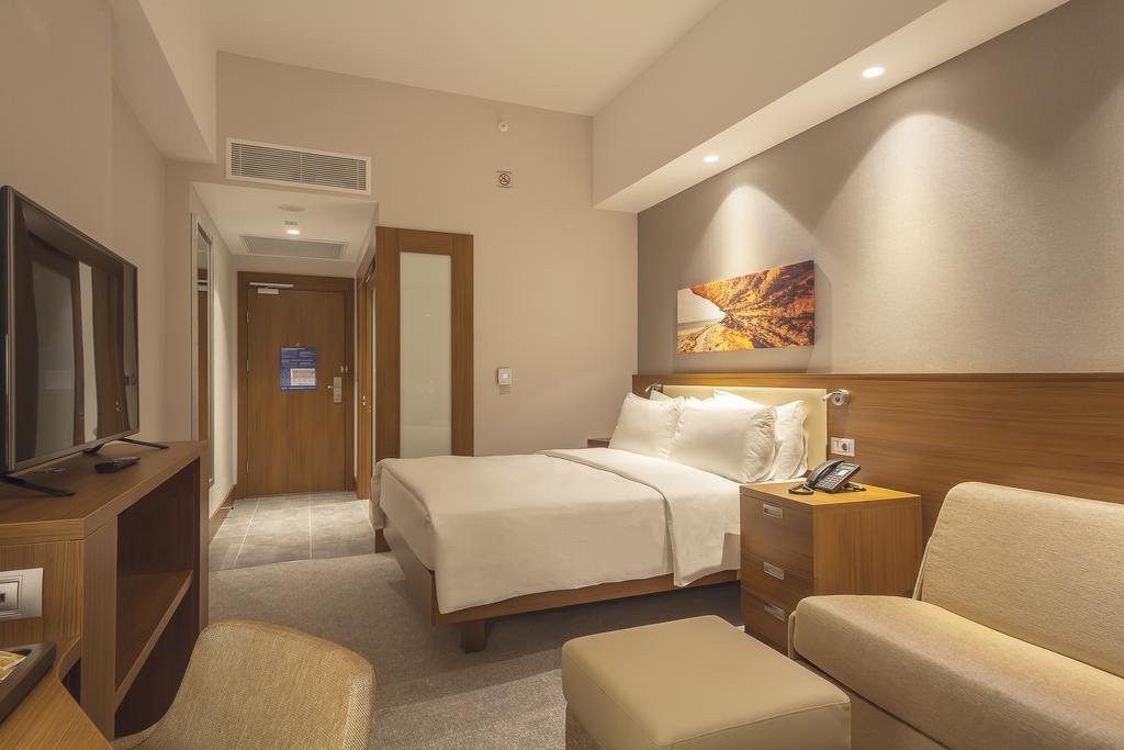 Hampton By Hilton Kocaeli Symbol Cocaeli Exterior foto